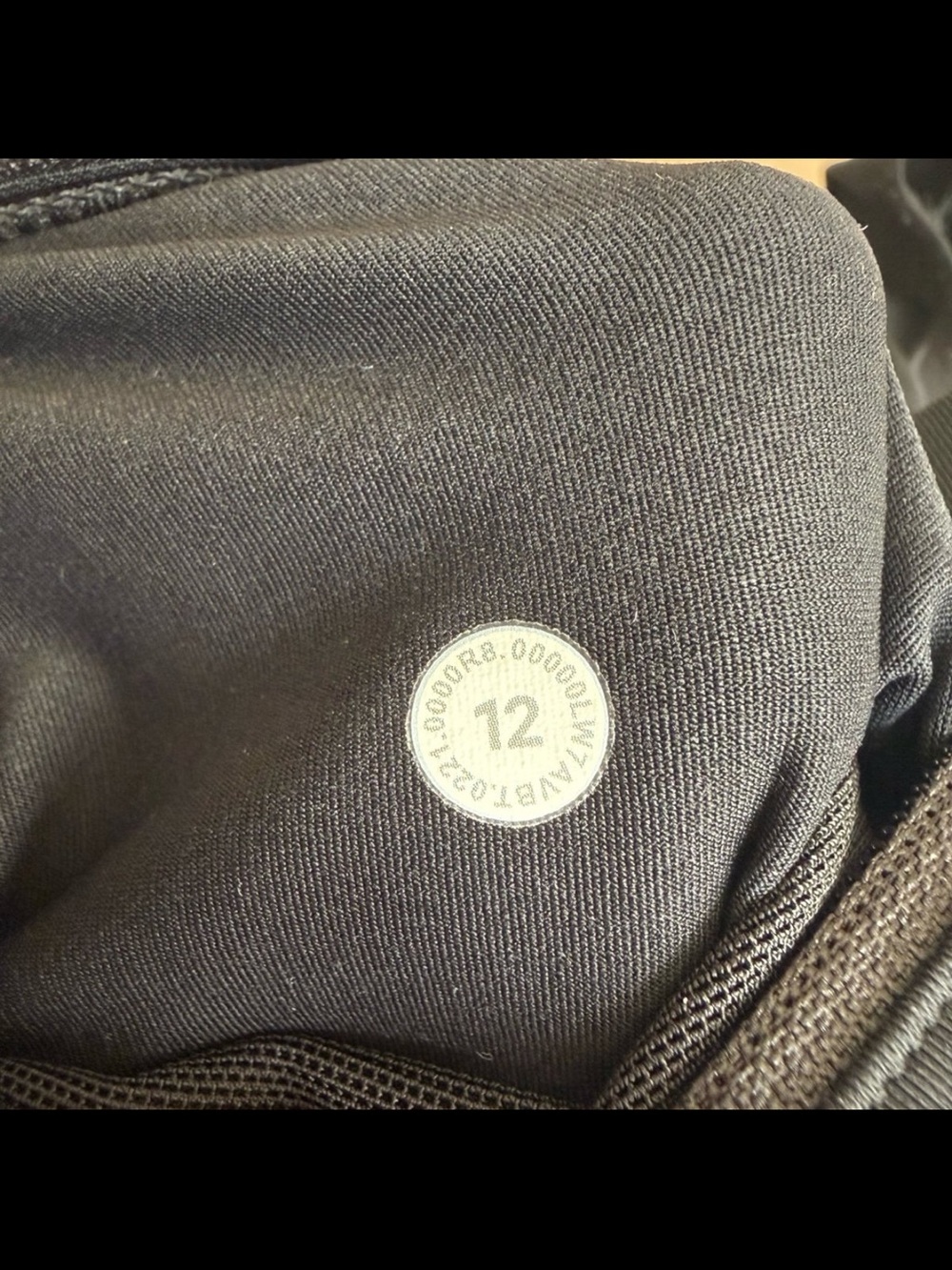 Lululemon Speed Up Short Mid Rise 4” Black - Picture 7 of 7